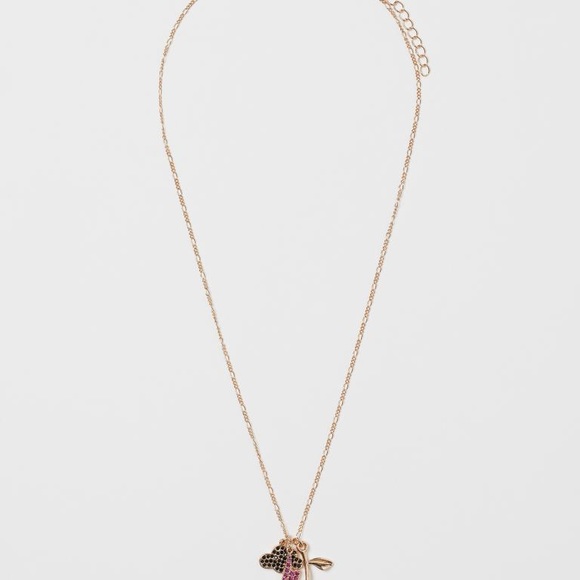The Vampire’s Wife x H&M Pendant Necklace - Picture 2 of 7